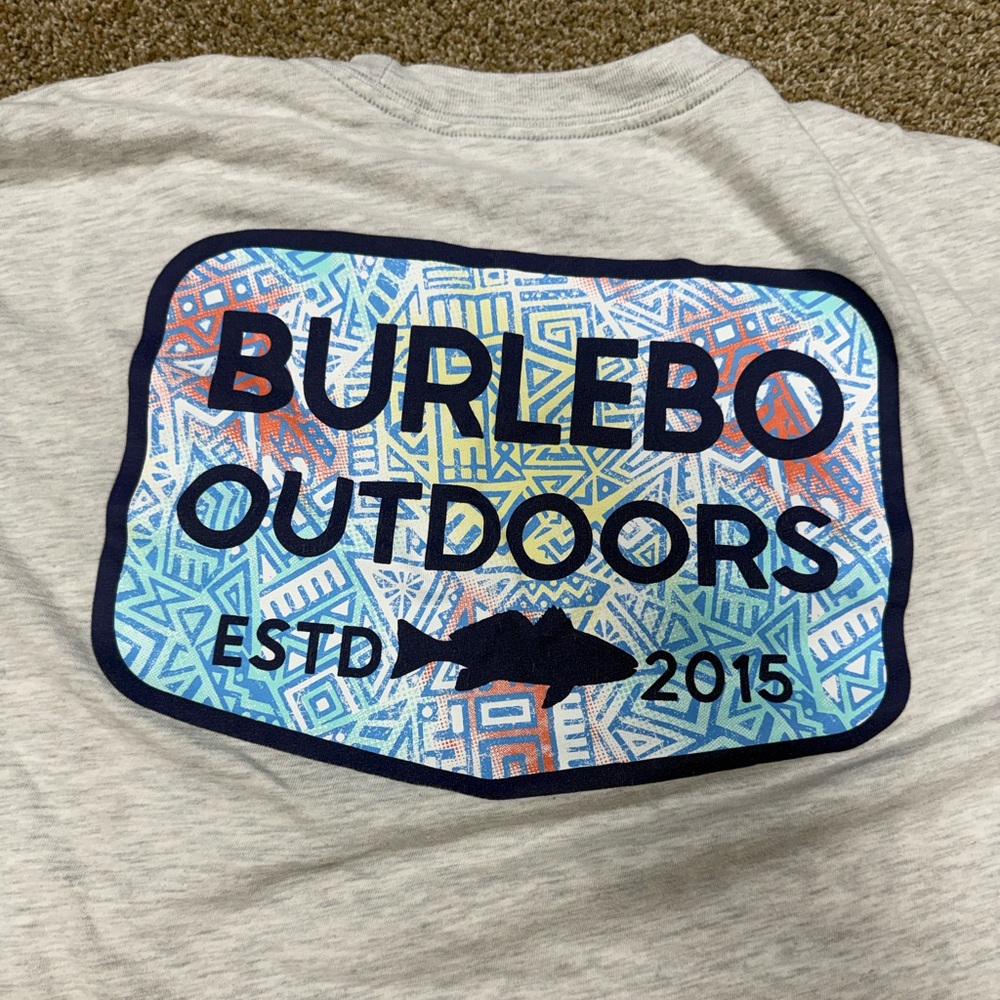 Men’s size large burlebo fishing shirt short sleeved